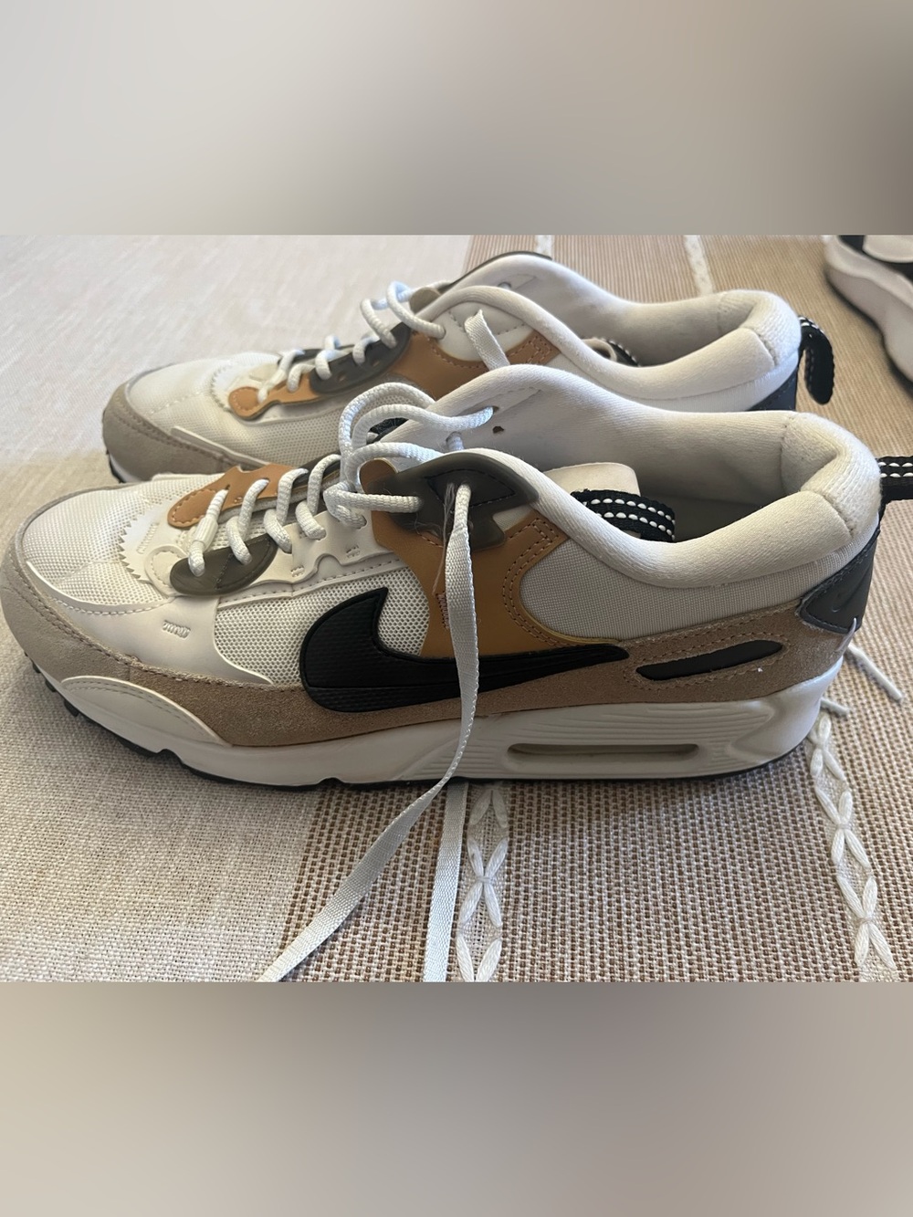 Nike Women's Air Max 90 Futura Tan - Size 8.5